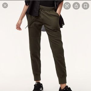 Aritzia Community Ion Pant